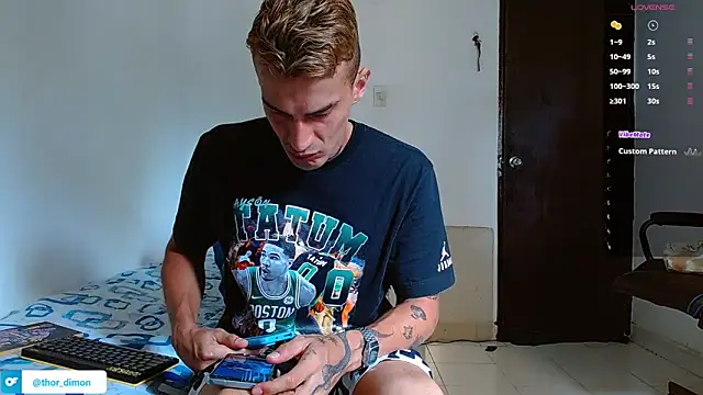 bray hotboy777 online show from March 26, 2026, 3:43 pm