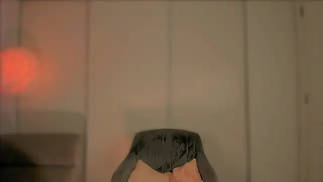  cherry bloss  online show from October 14, 2025, 2:45 am