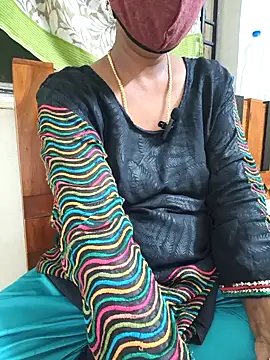 Snapshot of Tamil--Rani chatting on February 4, 2025, 1:48 pm Tamil--Rani online show from February 4, 2025, 1:48 pm