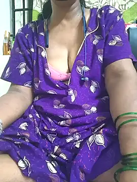 Snapshot of Tamil--Rani chatting on February 15, 2025, 3:17 pm Tamil--Rani online show from February 15, 2025, 3:17 pm
