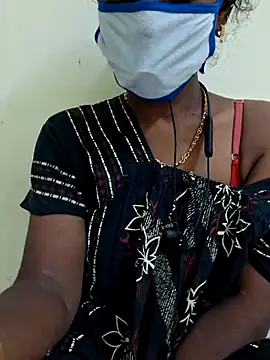 Snapshot of Tamil--Rani chatting on December 17, 2025, 3:28 pm Tamil--Rani online show from December 17, 2025, 3:28 pm