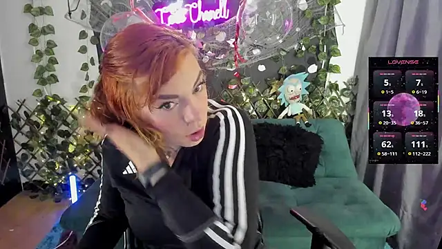 cocochanell6666 online show from October 24, 2025, 7:07 am