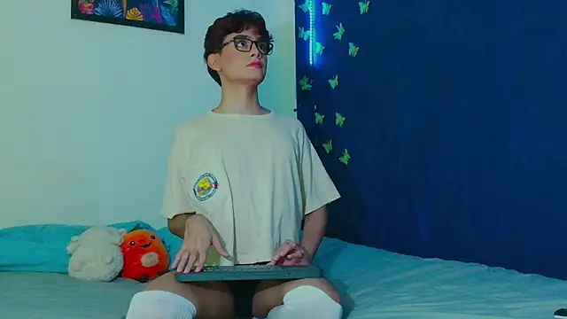 Snapshot of arnold_laurent_ chatting on October 28, 2025, 6:12 am arnold laurent online show from October 28, 2025, 6:12 am