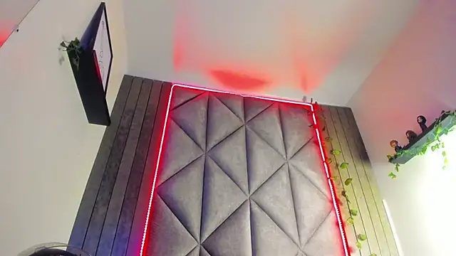 AbbyWathson online show from February 25, 2026, 11:54 am