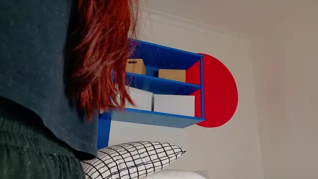 AbbyWathson online show from October 2, 2025, 4:43 pm