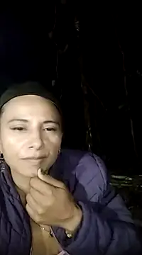 Snapshot of andreu_mature chatting on March 13, 2025, 5:00 am andreu mature online show from March 13, 2025, 5:00 am