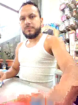 Snapshot of ALVIJB chatting on April 22, 2026, 10:27 pm ALVIJB online show from April 22, 2026, 10:27 pm