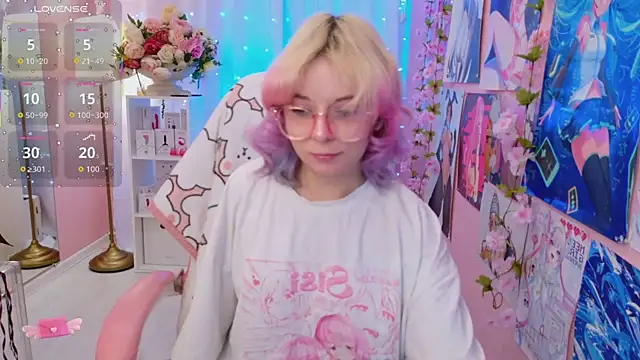 Snapshot of Coconut_Mia chatting on November 15, 2025, 9:30 pm Coconut Mia online show from November 15, 2025, 9:30 pm