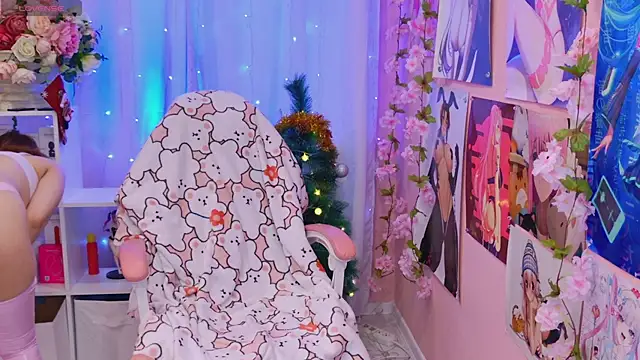 Coconut Mia online show from January 8, 2026, 4:24 pm