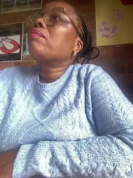 Nomthie online show from March 21, 2026, 6:47 am