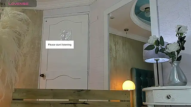 Snapshot of RicoBrown777_ chatting on September 16, 2025, 4:13 am RicoBrown777 online show from September 16, 2025, 4:13 am