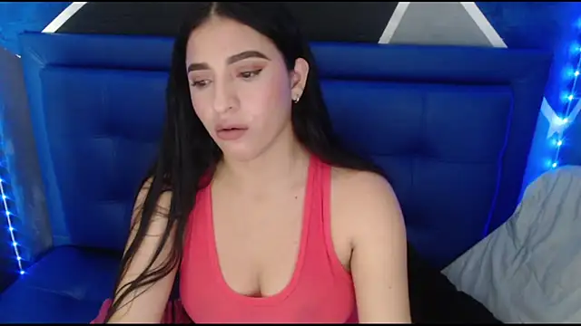 cherry modelx  online show from October 2, 2025, 8:45 pm