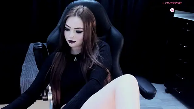 nasty katty  online show from June 1, 2026, 10:31 pm