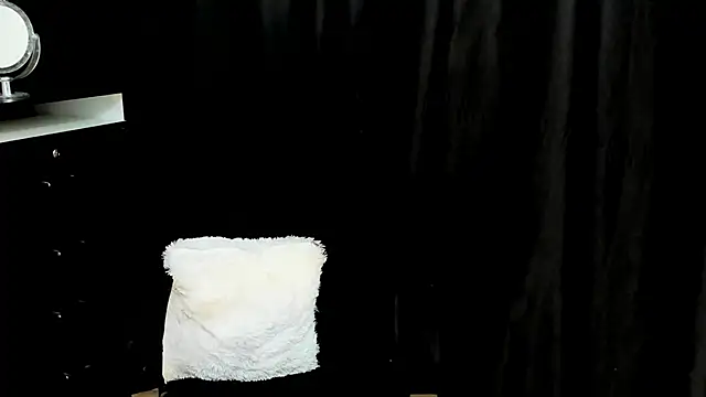 nasty katty  online show from January 21, 2025, 9:04 pm