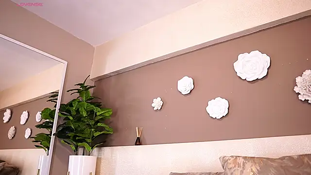 AylinMillerxs online show from October 10, 2025, 9:26 pm