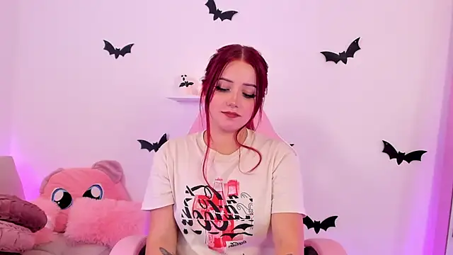 misspaulinaa online show from October 20, 2025, 12:24 am