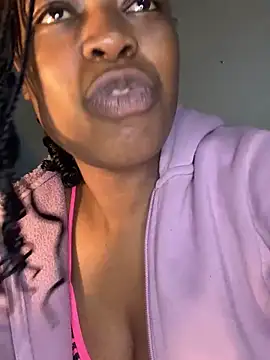 amarrabrown2024 online show from May 25, 2026, 10:03 am