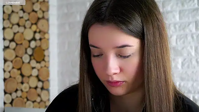 LowOncoming online show from January 8, 2026, 2:06 am