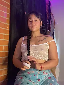 iam valery online show from October 17, 2025, 7:48 pm