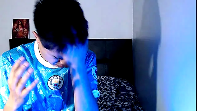 Snapshot of pipeynick chatting on February 6, 2026, 12:39 am pipeynick online show from February 6, 2026, 12:39 am