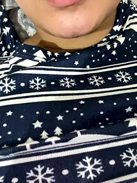 mohra30 online show from December 5, 2025, 7:34 pm