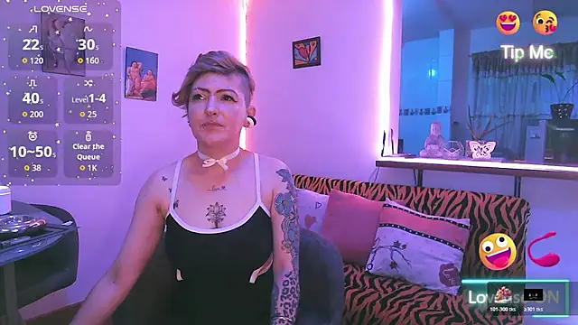 Snapshot of Maria_fernandaxxx_ chatting on October 30, 2025, 8:17 pm Maria fernandaxxx online show from October 30, 2025, 8:17 pm