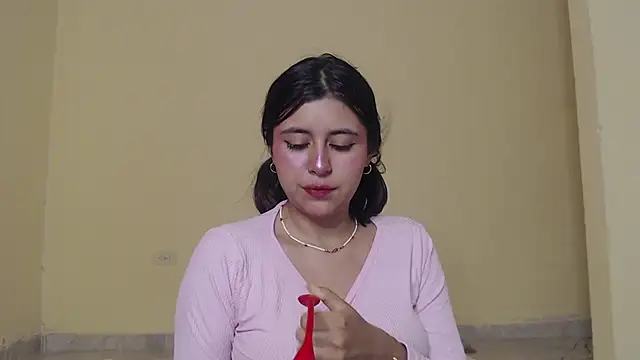  maiahairy  online show from February 19, 2025, 10:53 pm