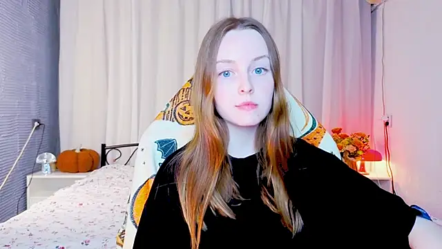 Wild  flowers online show from October 23, 2025, 6:50 pm