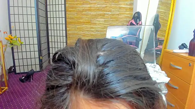 Snapshot of AishaRouhi chatting on February 28, 2026, 4:56 am AishaRouhi online show from February 28, 2026, 4:56 am