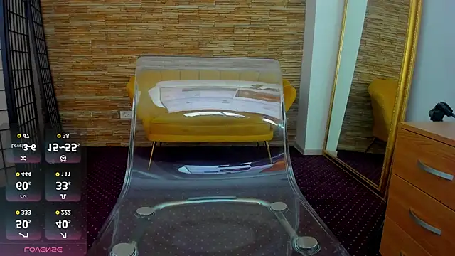 AishaRouhi online show from October 20, 2025, 3:52 am