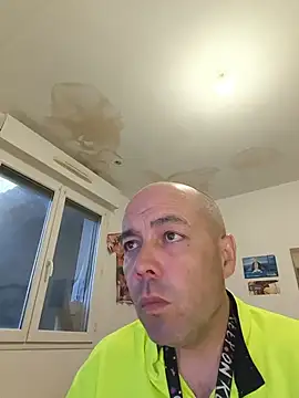veryverybigdick45 online show from May 15, 2026, 7:12 pm