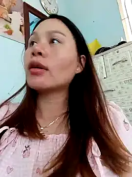 Snapshot of Baby-ladyass20 chatting on February 17, 2025, 5:47 am Baby-ladyass20 online show from February 17, 2025, 5:47 am