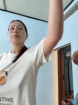 Baby-ladyass20 online show from November 5, 2025, 2:25 am