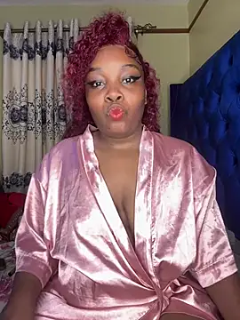 Queenshaz01 online show from June 5, 2026, 10:37 pm