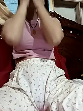 Snapshot of Girl20sexy chatting on March 13, 2025, 7:31 am Girl20sexy online show from March 13, 2025, 7:31 am