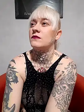 poussichienne online show from October 22, 2025, 3:55 pm