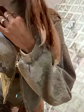 enjoy my beauty online show from January 9, 2026, 6:42 am