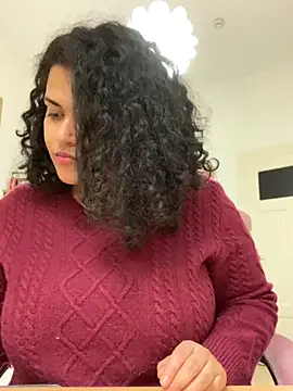 Curvydesifromgermany online show from October 10, 2025, 12:39 pm