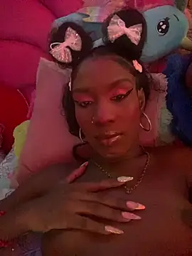 Snapshot of Dulcee_kandy chatting on September 27, 2025, 12:44 pm Dulcee kandy online show from September 27, 2025, 12:44 pm