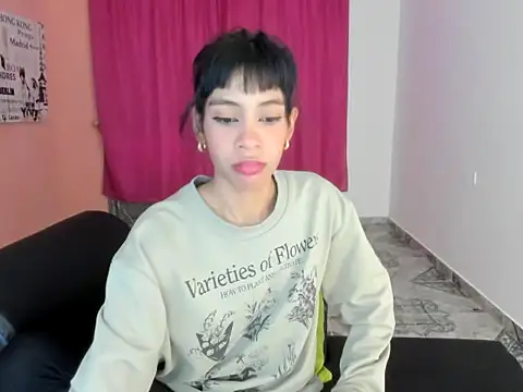 Snapshot of TOOKIOG chatting on September 13, 2025, 2:06 pm TOOKIOG online show from September 13, 2025, 2:06 pm