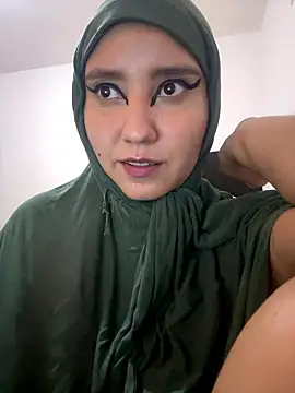 Snapshot of hannahayat chatting on January 10, 2026, 8:37 pm hannahayat online show from January 10, 2026, 8:37 pm