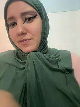 hannahayat online show from July 12, 2026, 3:46 pm