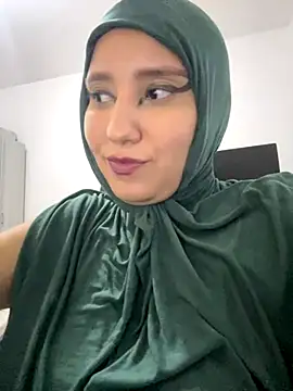 hannahayat online show from October 8, 2025, 11:05 pm