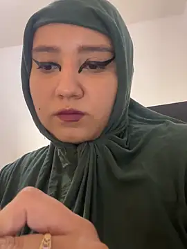 hannahayat online show from November 20, 2025, 1:45 pm