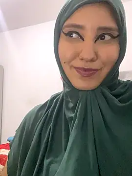 hannahayat online show from September 18, 2025, 1:19 am