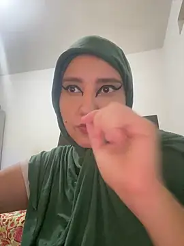 Snapshot of hannahayat chatting on January 16, 2026, 7:51 pm hannahayat online show from January 16, 2026, 7:51 pm