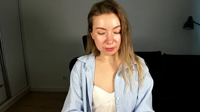 Mia Tasty online show from February 5, 2026, 7:26 am