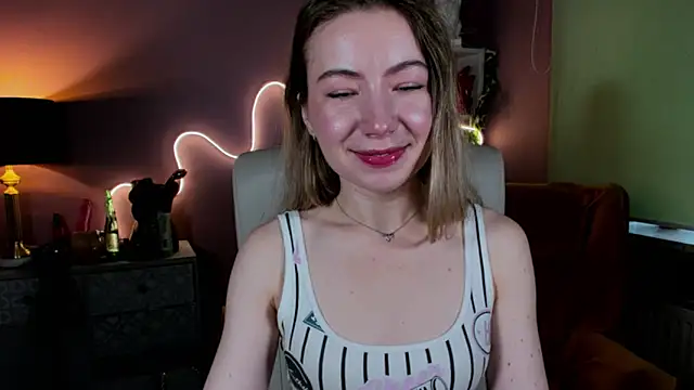 Mia Tasty online show from October 12, 2025, 1:23 pm