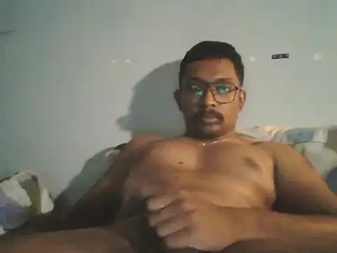 Snapshot of chennaibull101 chatting on September 24, 2025, 6:36 pm chennaibull101 online show from September 24, 2025, 6:36 pm