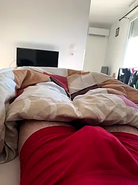 Snapshot of sudistept chatting on January 7, 2026, 11:04 am sudistept online show from January 7, 2026, 11:04 am